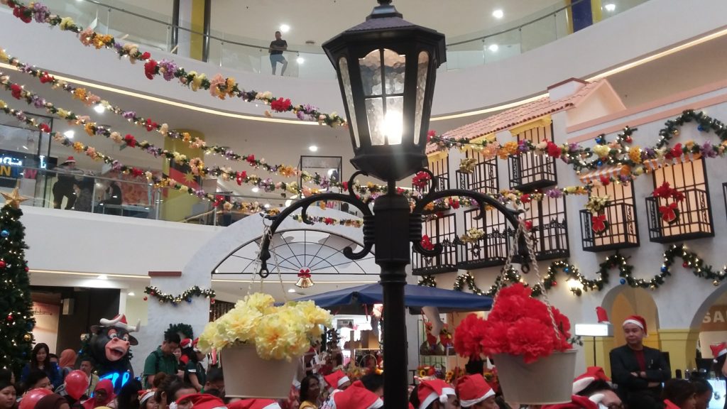 quill city mall ferdinand christmas