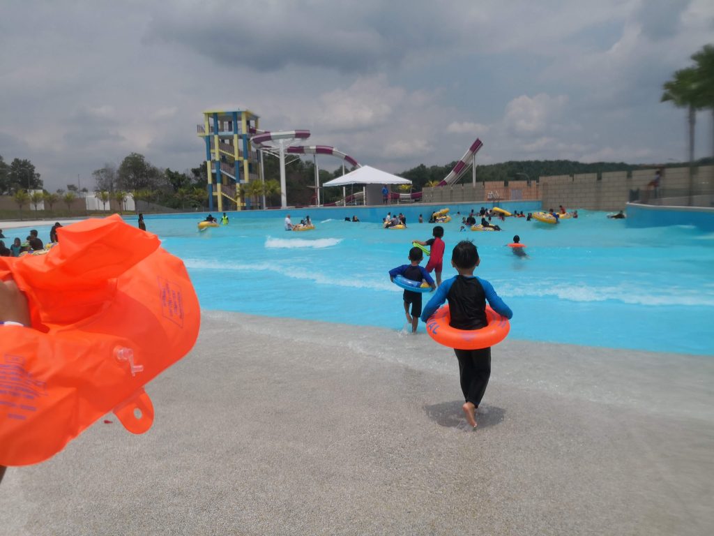Family Review Of Bangi Wonderland Themepark And Resort Ninja Housewife
